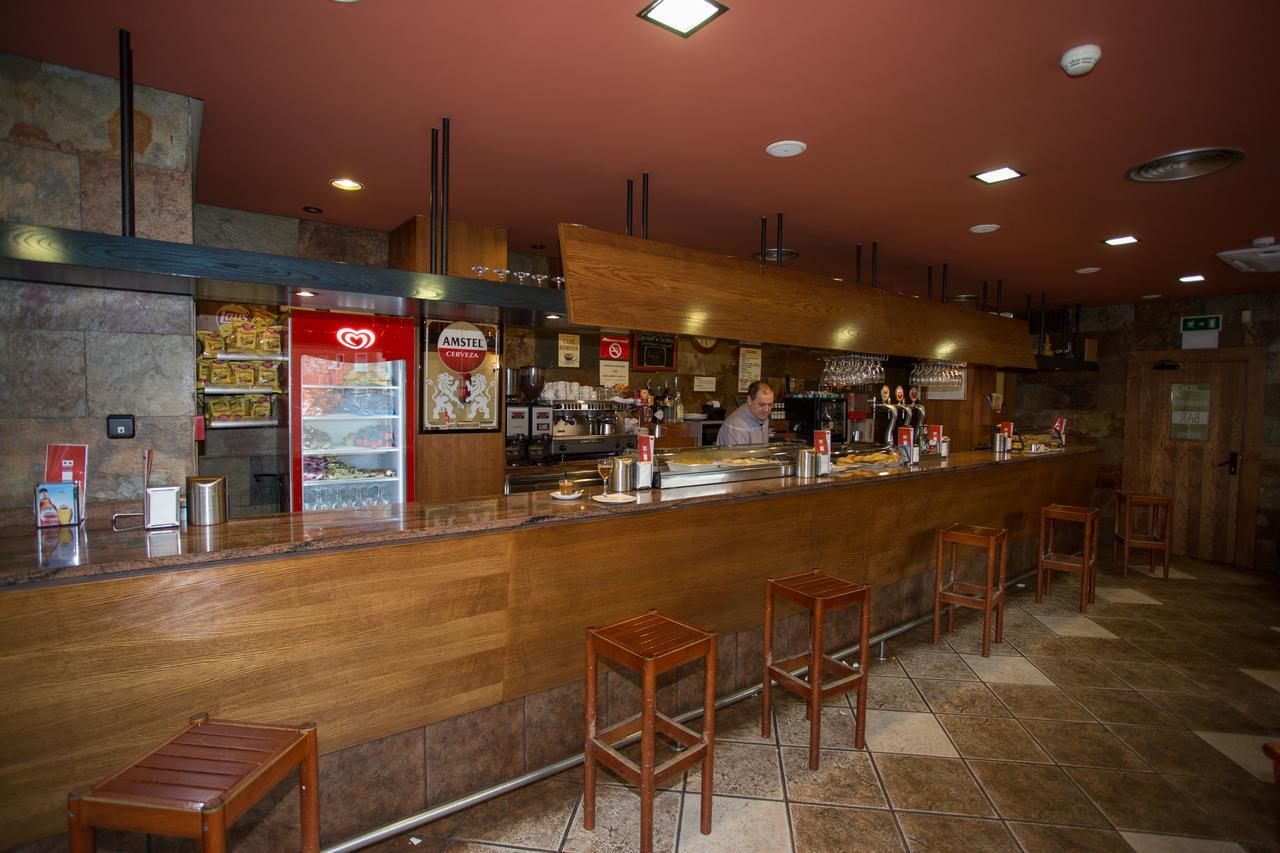 אסטייה Hotel Yerri מראה חיצוני תמונה